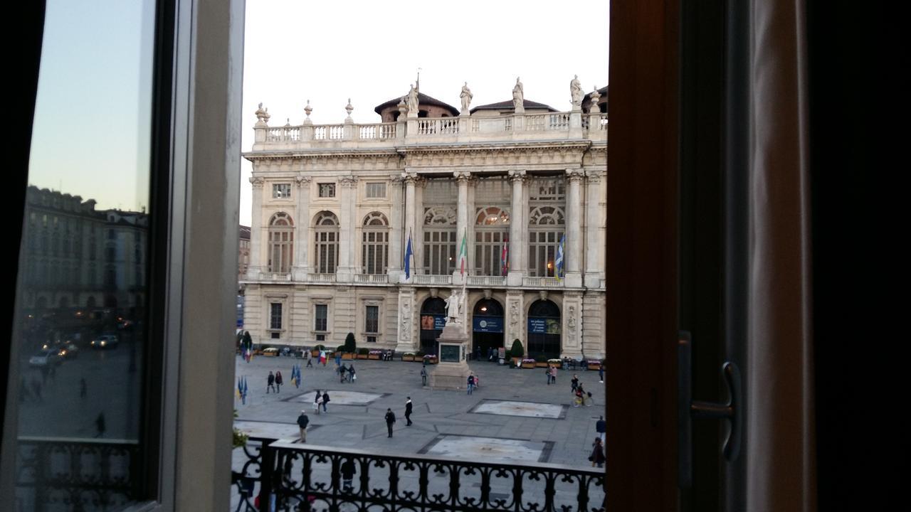 Piazza Castello 3* Turin